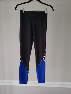 Black And Blue Leggings